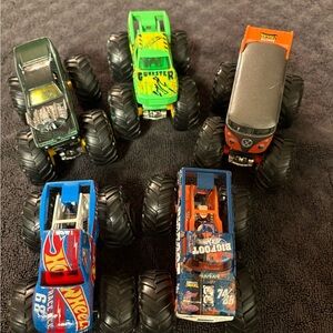 5 Hot Wheels Monster Truck Toy lot. Multicolors.